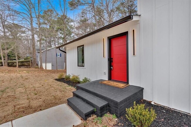 Building Photo - 5070 Alabama Rd