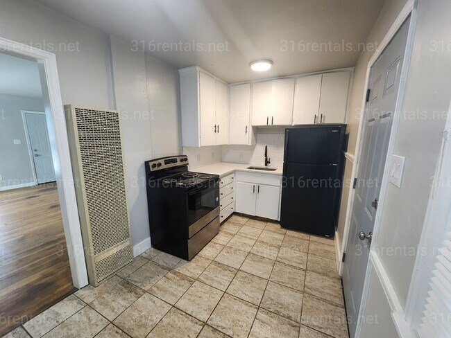 Foto del edificio - 546-548 N Oliver Ave - 548 N Oliver