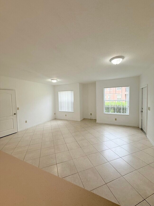 Foto del edificio - 120 SW Peacock Blvd