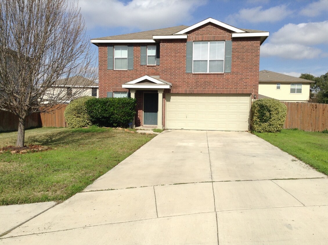 Primary Photo - Welcome home to 8919 Mandevilla!