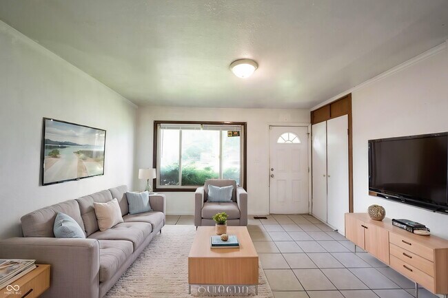 Foto del edificio - 8124 E 37th St