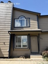 Building Photo - 6975 Peyote Way