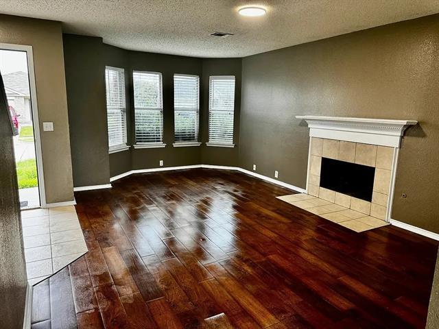 Foto del edificio - 1401 Kilkenny Dr