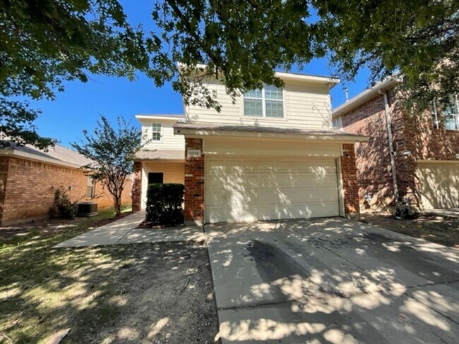 Building Photo - Nice, large two story in Keller ISD with community pool.