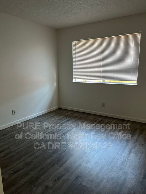 Building Photo - 106 Laws Ave