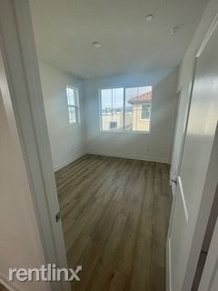 Building Photo - 3 br, 3 bath Condo - 2560 Valentina Way
