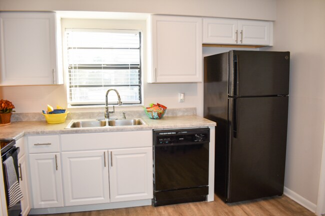 Foto del edificio - 5107 S Clarice Ct
