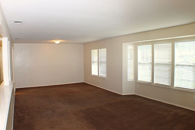 Building Photo - Spacious Ranch-Style Home on Half Acre with Gated RV Parking