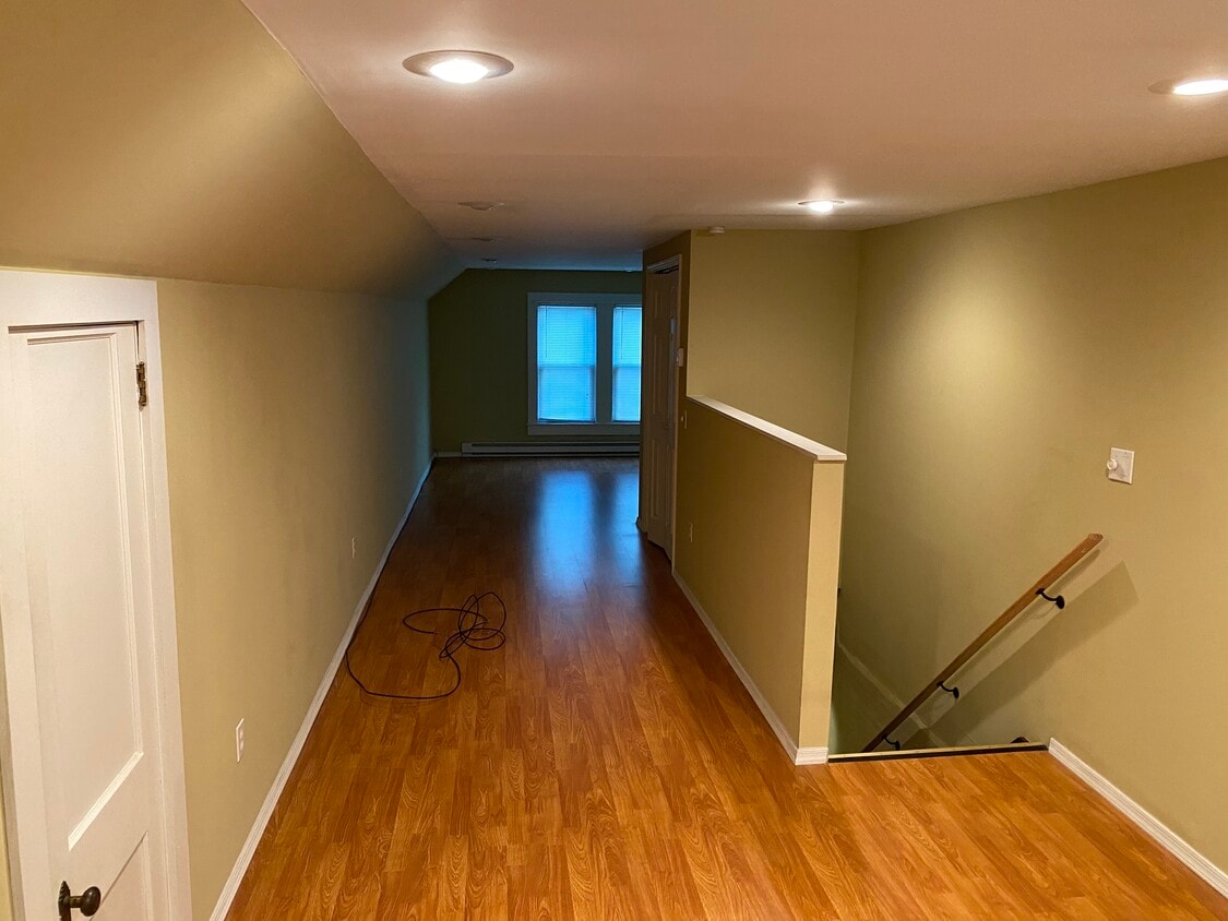 904 W Lackawanna Ave Unit 2nd floor, Dickson City, PA 18447