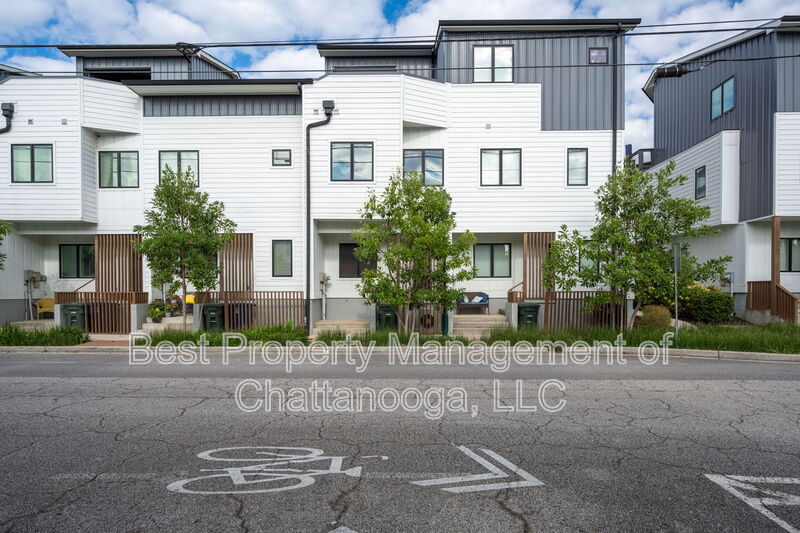 Photo - 3111 Saint Elmo Avenue - 1