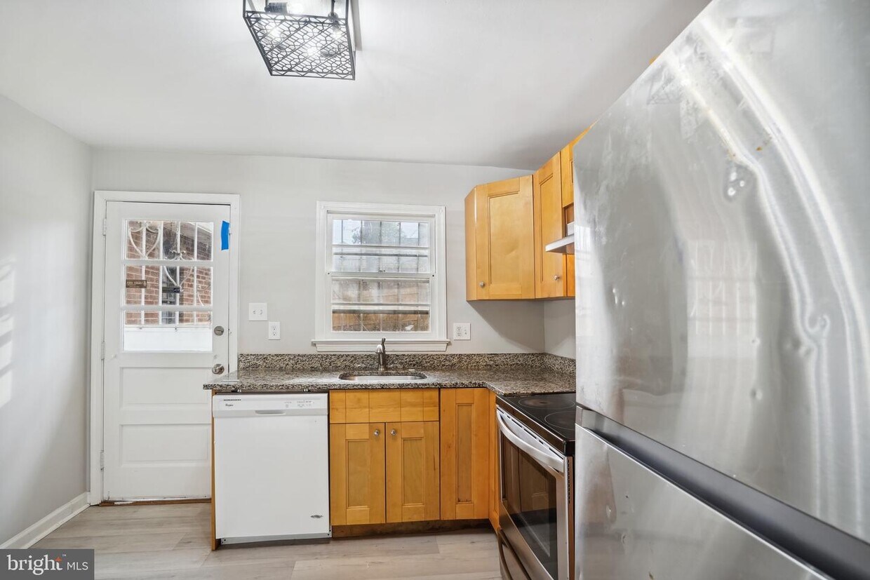 5123 Boulder Dr, Oxon Hill, MD 20745 House Rental in Oxon Hill, MD