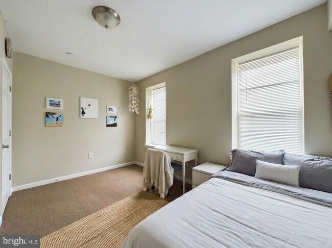 Foto del edificio - 1842 N Bouvier St