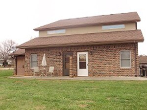 Primary Photo - 121 Morrisfield Ln