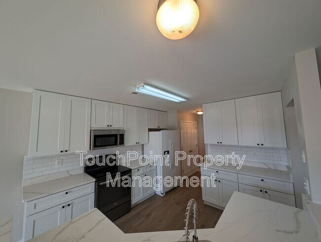 Foto del edificio - 11307 Breezehill Ln