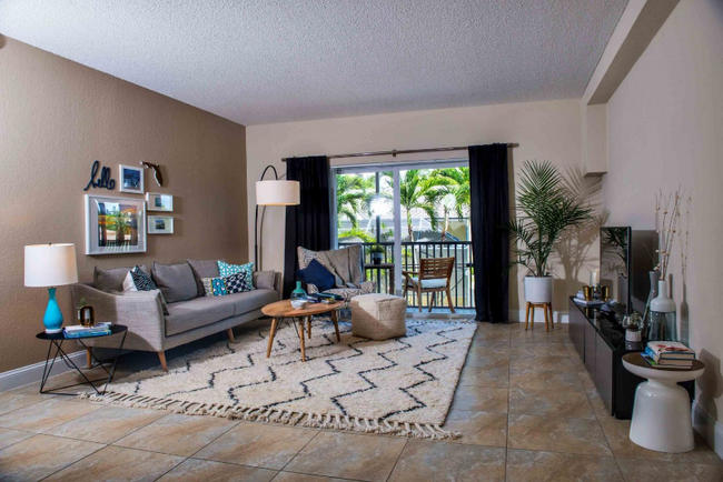 Foto del edificio - 2519 N Ocean Blvd