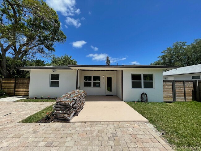 Foto del edificio - 1564 SW 28th Terrace