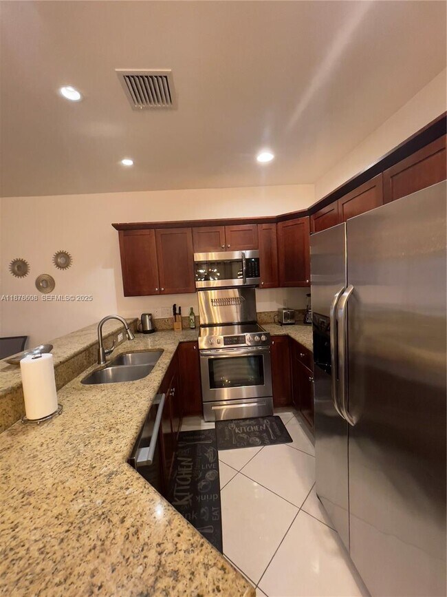 Foto del edificio - 3470 NW 17th Terrace