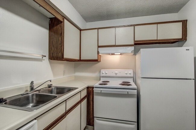 Timber Creek Apartments