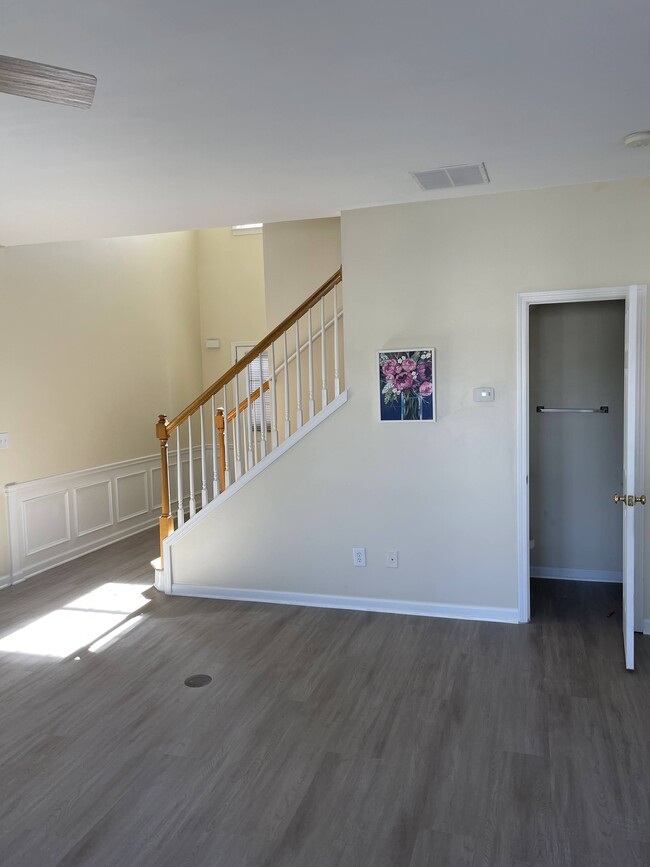 Building Photo - 3607 Gainesway Trce