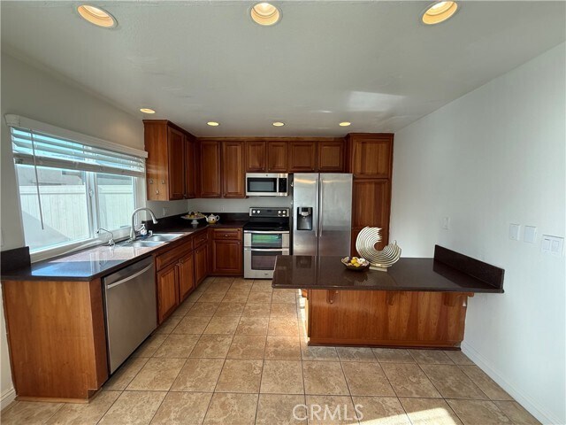 Foto del edificio - 4570 Toledo Way