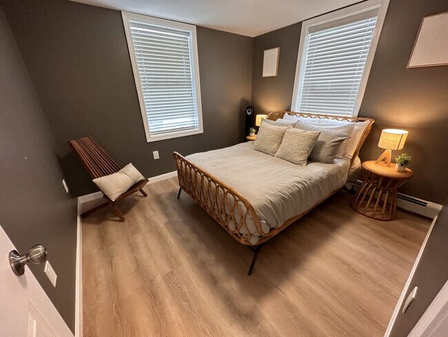 Foto del edificio - 301 Portsmouth Ave