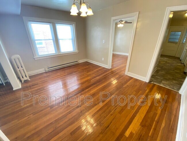 Foto del edificio - 4013 Charlotte St