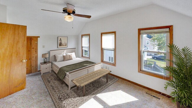 Foto del edificio - 234-236 S Dakota Ave