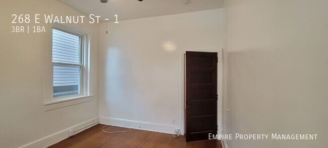 Foto del edificio - 1st Floor-3 Bedroom / 1 Bathroom Apartment...