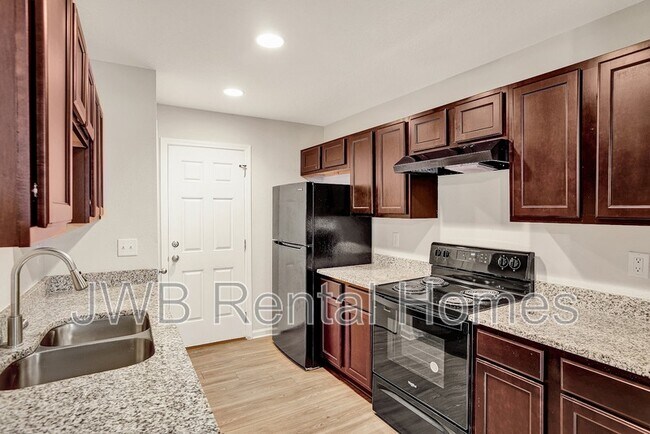 Foto del edificio - 8567 Ocala Ave