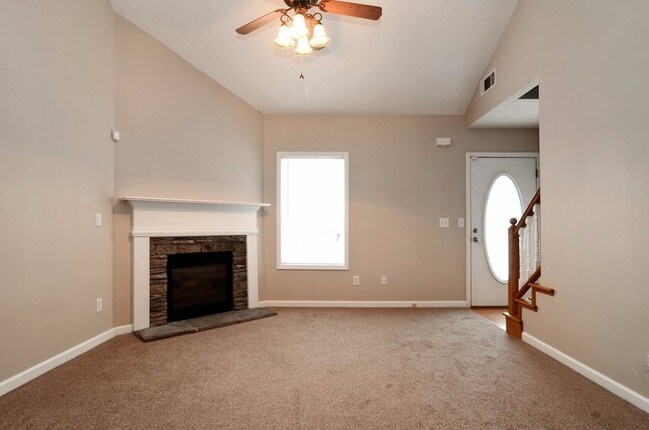 Building Photo - 109 Twin Pines Ct