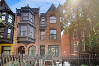 Building Photo - 45 E Division St