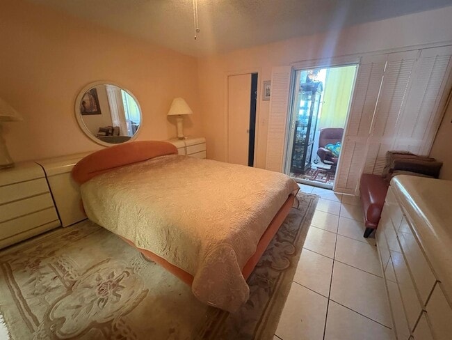 Foto del edificio - 202 Greenbrier C