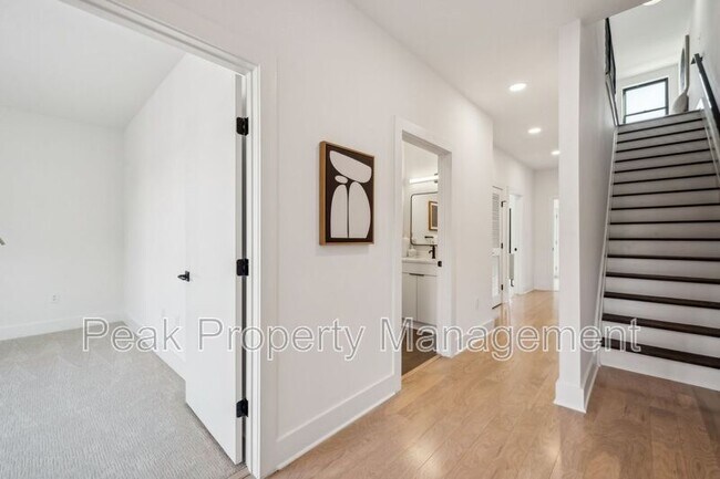 Foto del edificio - 1609 Pulaski St