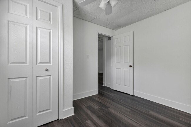 Foto del edificio - 2027 30th Ave N