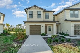 Building Photo - 1915 E Landings Wy