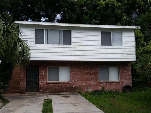 Primary Photo - 1415 E Holland Ave