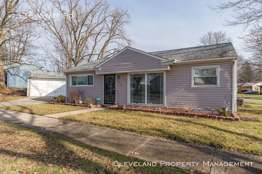 Primary Photo - Fully Renovated Ranch