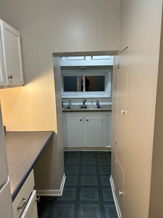 Foto del edificio - 405 1st St