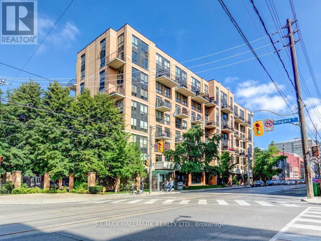 Photo principale - 800-800 King St W
