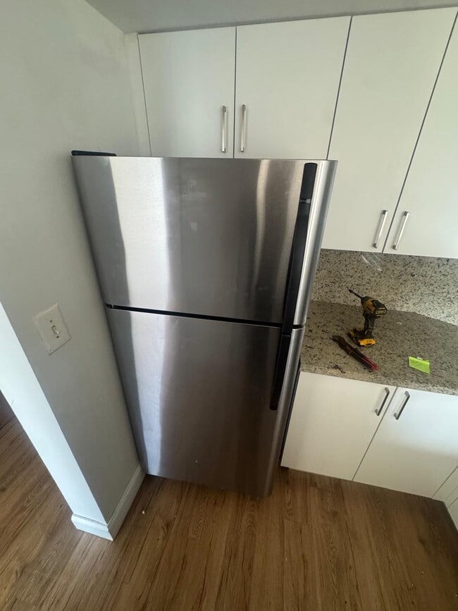 Foto del edificio - 7125 NW 186th St