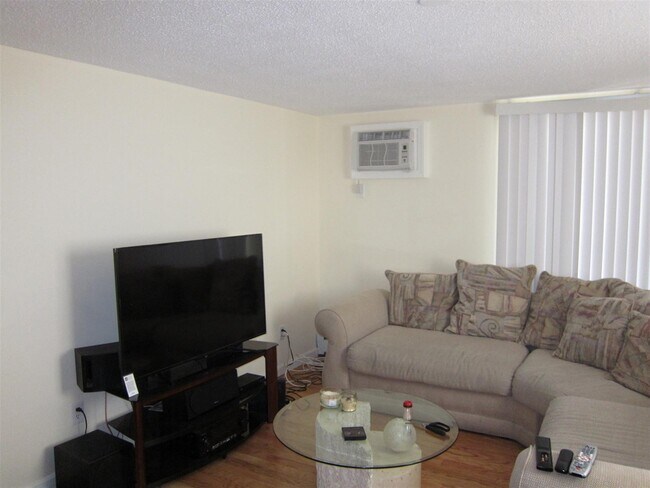 Foto del edificio - 80 Highland Ave