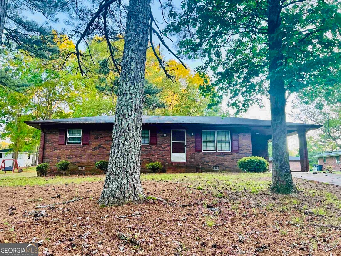 Primary Photo - 195 Marco Dr