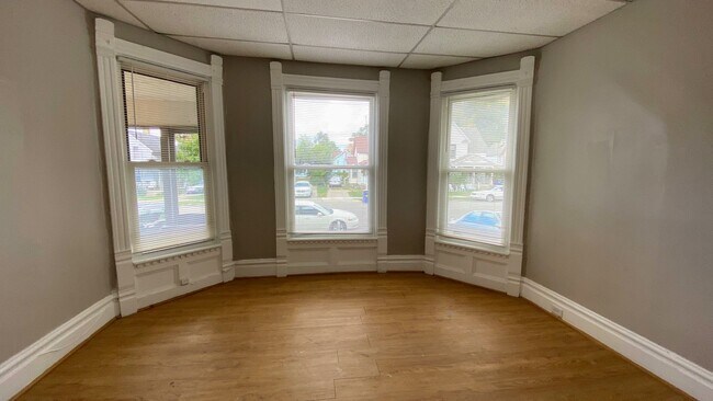 Foto del edificio - 1054 Lafayette Ave SE