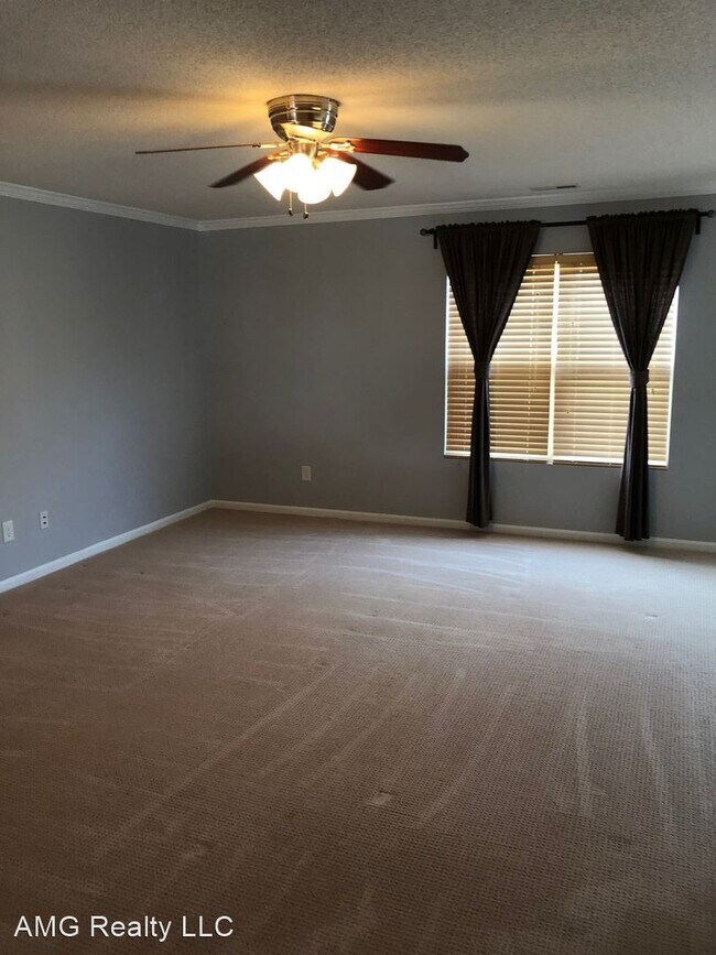Building Photo - 4 br, 3 bath House - 2526 FERDINAND DRIVE
