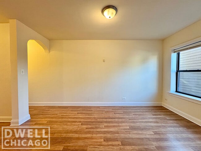 Foto del edificio - 1724 N Humboldt Blvd