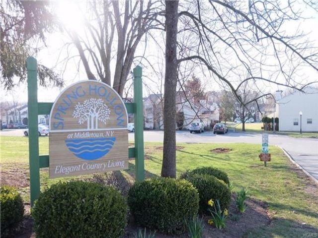 Primary Photo - 25 Wood Lake Dr