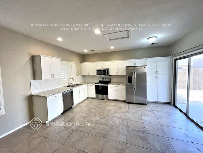 Foto del edificio - 1576 E Orchid Ct