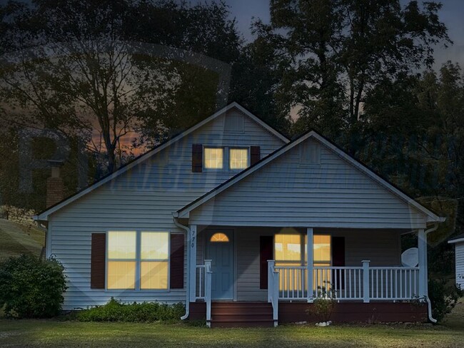 Foto del edificio - 770 Salmon Branch Rd