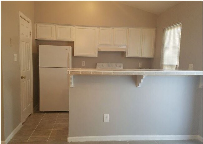 Building Photo - 3883 Augustine Cir