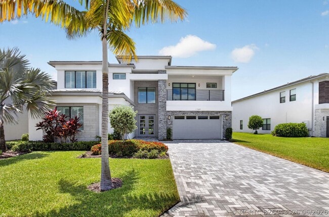 Building Photo - 17089 Rainbow Fls Trl